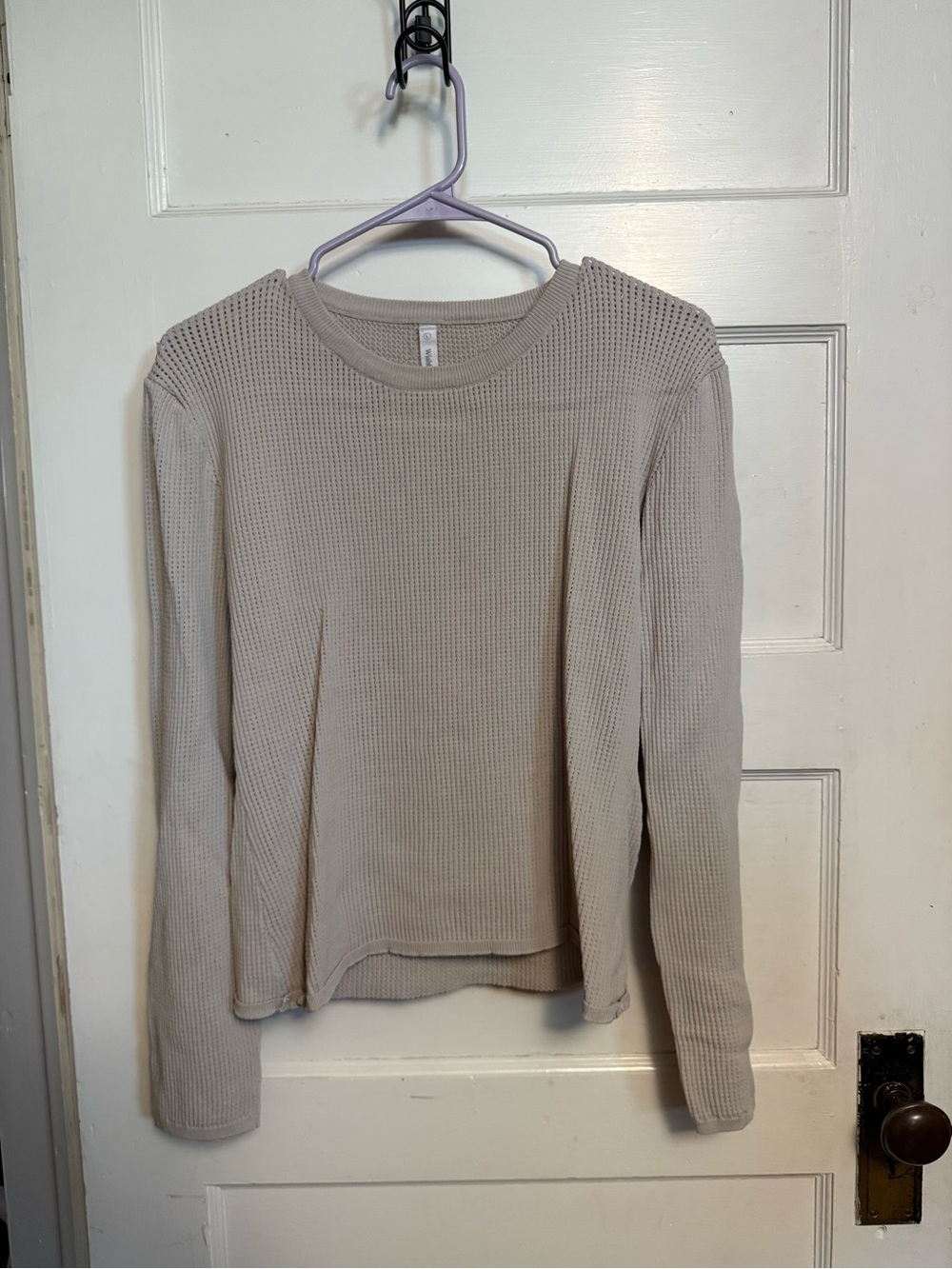 Wishlist cream/grey waffle knit long sleeve top Size LG but seems a bit small